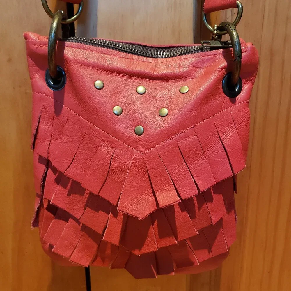 Red leather fringe crossbody festival brass accents adjustable 8.5x7" Stud Boho - Picture 1 of 5